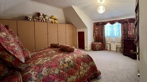 Photo 22- click for photo gallery